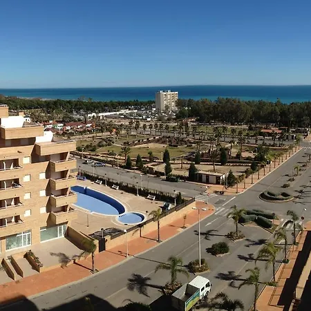 Be Suites Marina *
